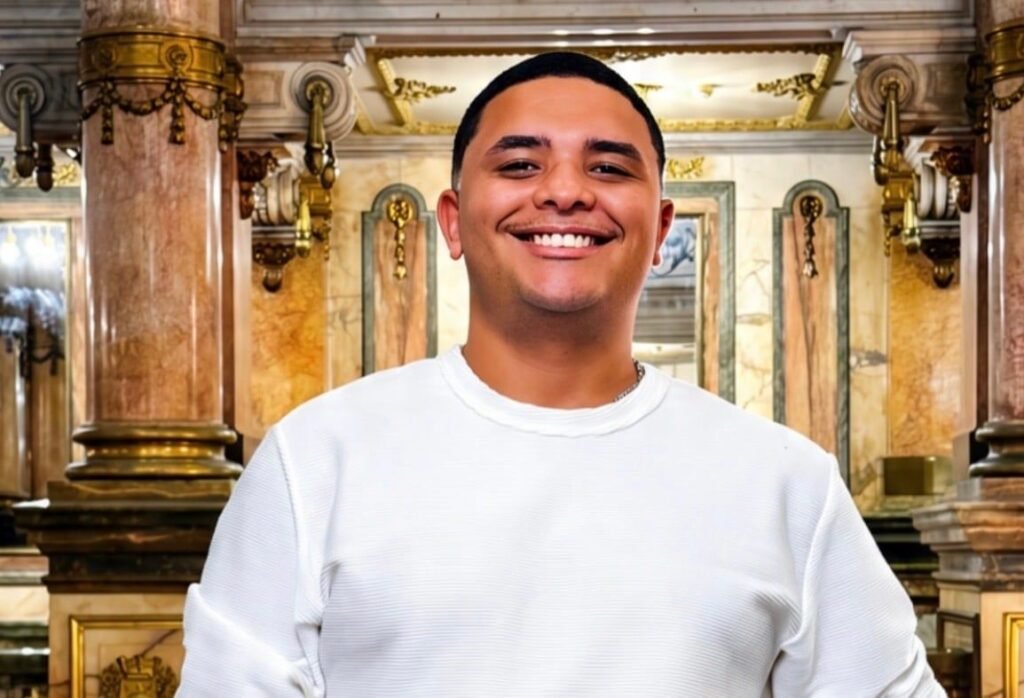 Retrato de Ryan Mazcatti sorrindo